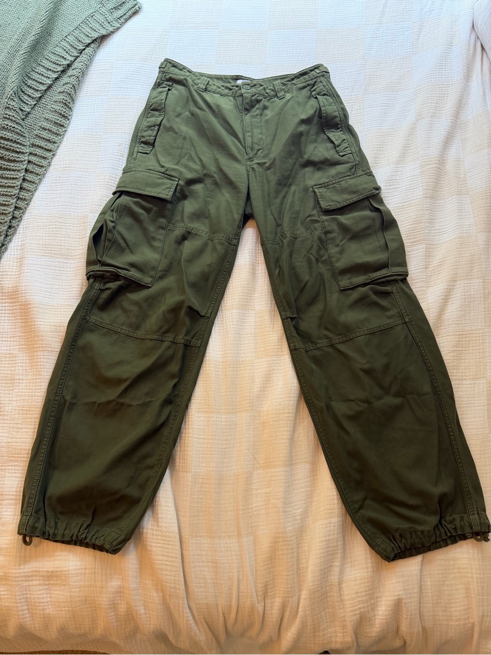 TNA Olive Green Women's Cargo Joggers with Utility Pockets